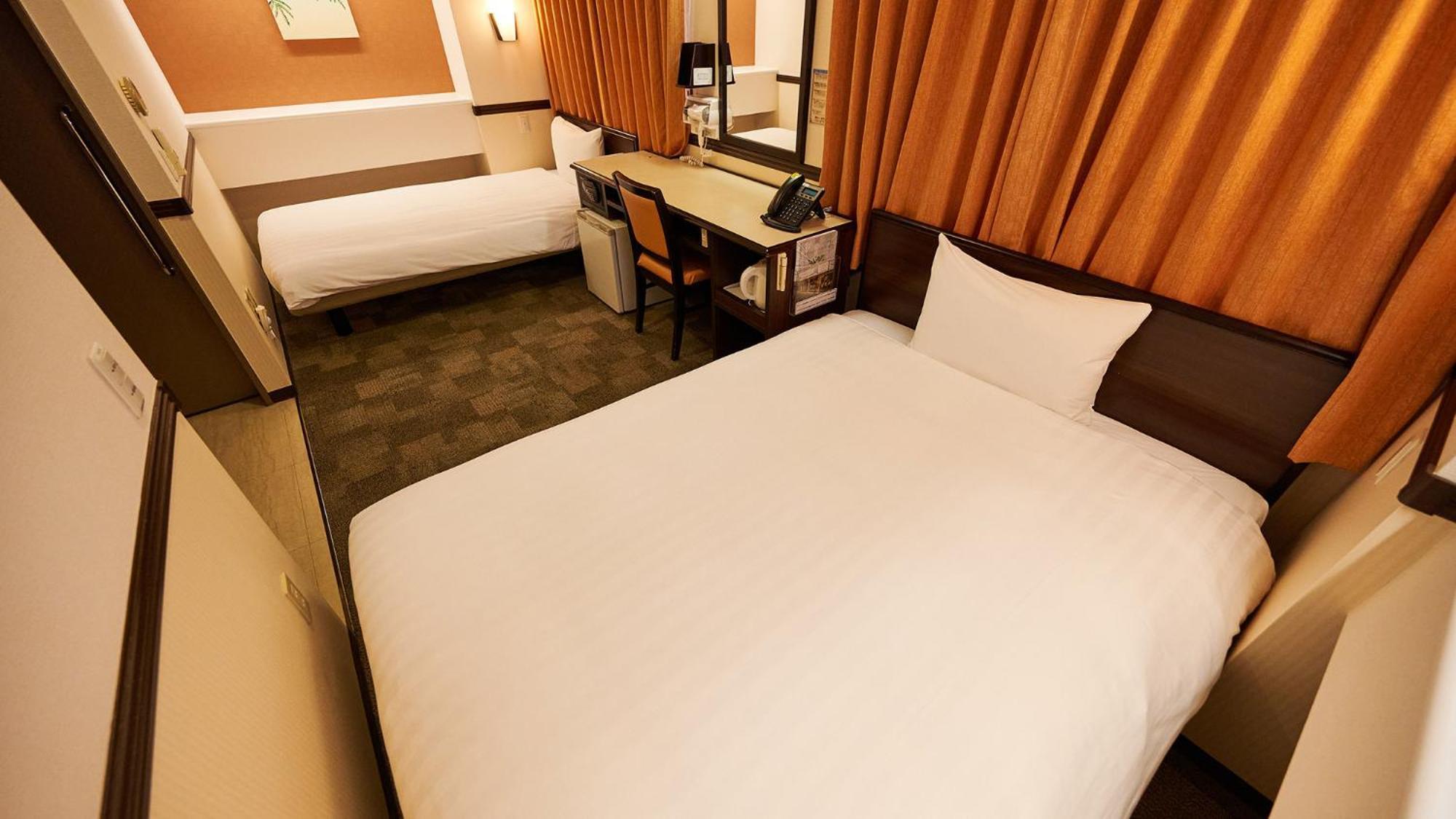 Toyoko Inn Gumma Isesaki Ekimae Værelse billede